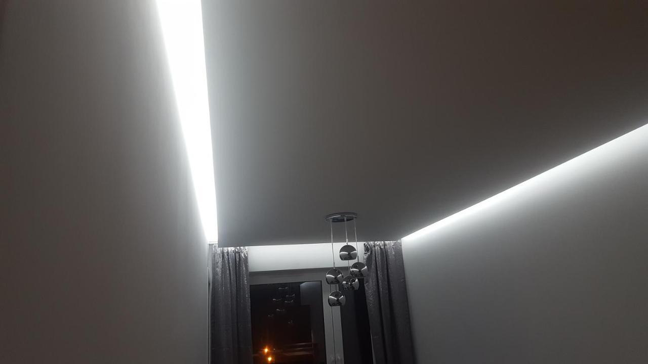Apartament Skarbowa 2 & Parking Leszno (Greater Poland) Exterior foto