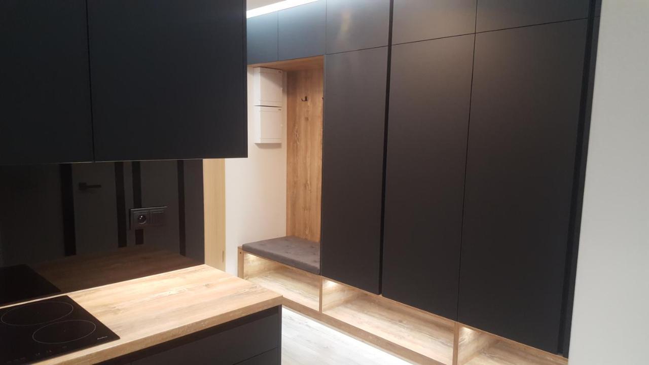 Apartament Skarbowa 2 & Parking Leszno (Greater Poland) Exterior foto