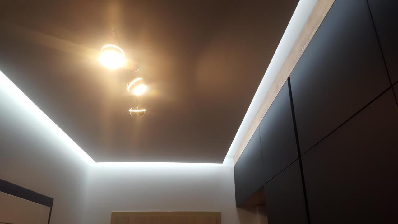 Apartament Skarbowa 2 & Parking Leszno (Greater Poland) Exterior foto